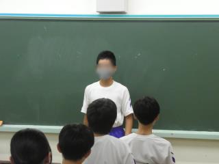 アメリカ軍 二枚組ヘルメット 部屋に飾るだけでも絵になります 