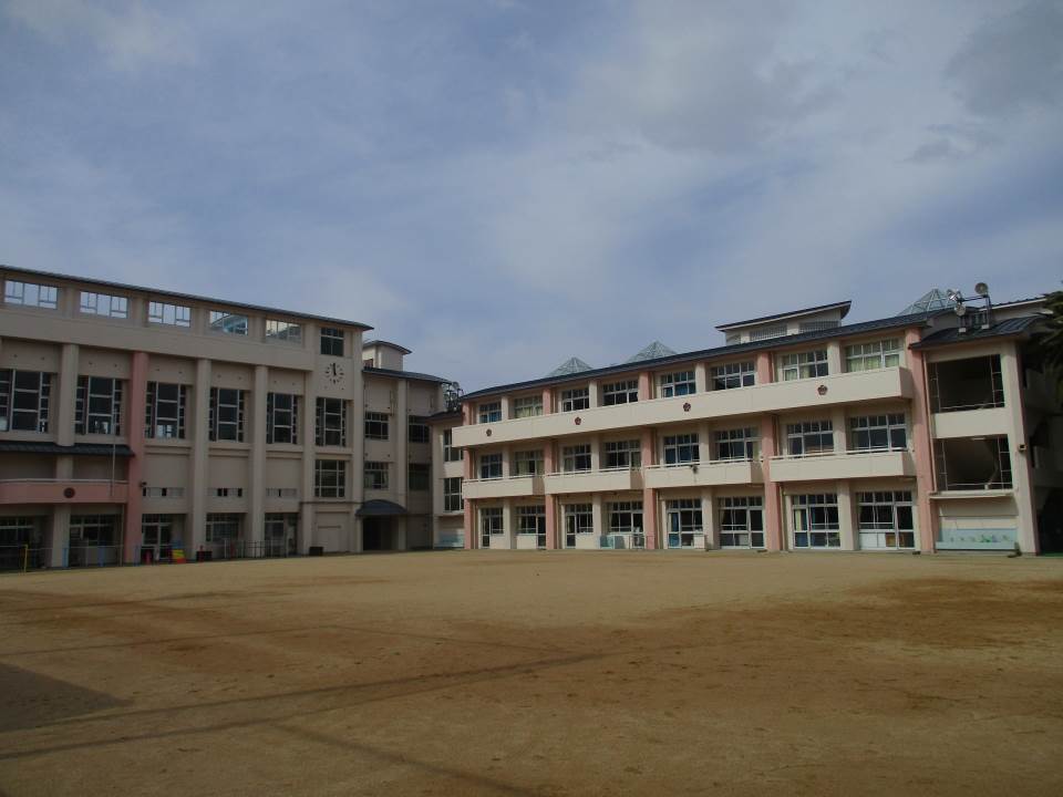 神戸市立真野小学校-トップページ