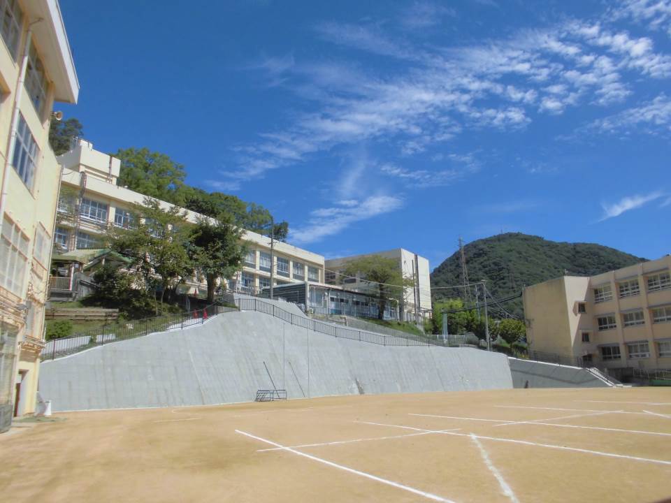 神戸市立妙法寺小学校-トップページ