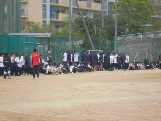 神戸市立大池中学校のブレザー 神戸市立大池中学校-トップページ