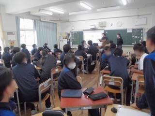神戸市立大池中学校のブレザー 神戸市立大池中学校-トップページ