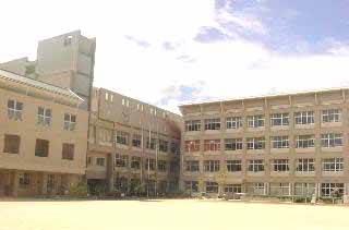 神戸市立成徳小学校