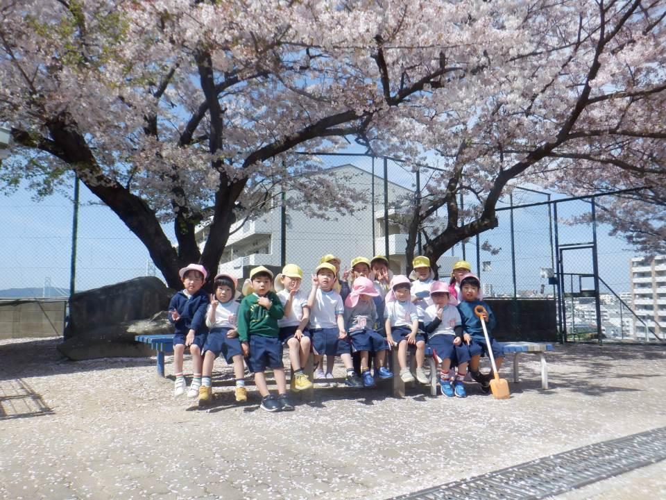神戸市 幼稚園制服 セット 115㎝前後 男の子 垂水区 鋭い